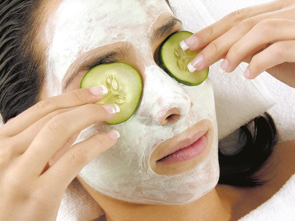Rejuvenation with masks